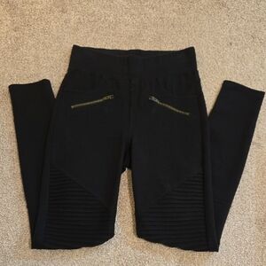 AE Black Textured Leggings